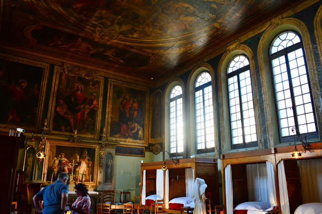 Salle Saint-Hugues. Beaune