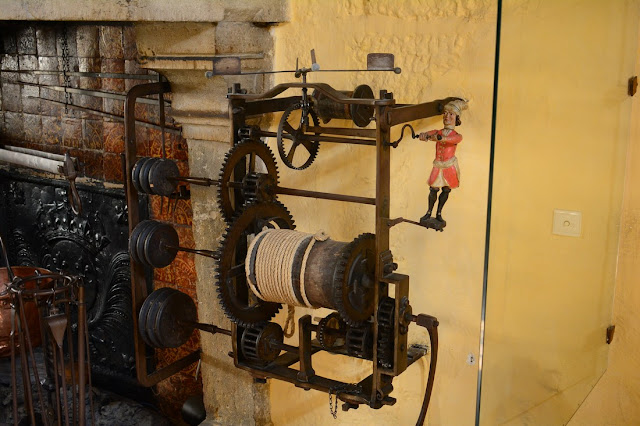 L'automate du tourne-broche. Beaune