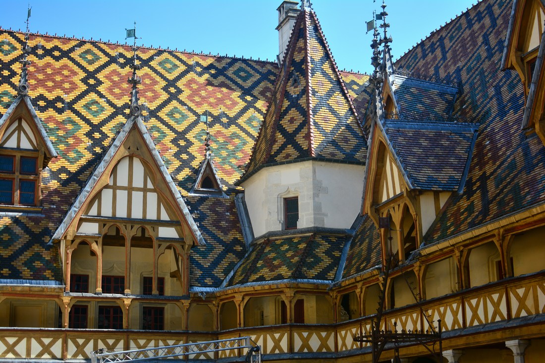 tuiles vernissées Hôtel-Dieu Beaune