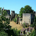 France - Angles-sur-l'Anglin et son château