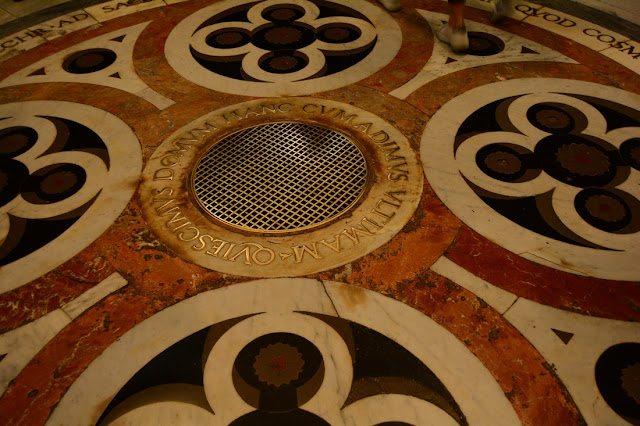 cathédrale de Florence sol en marbre