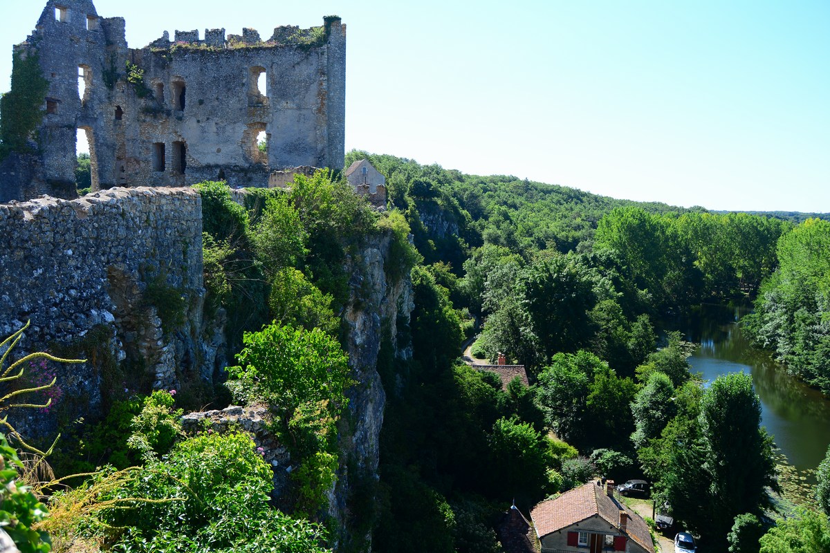 Angles-sur-l'Anglin